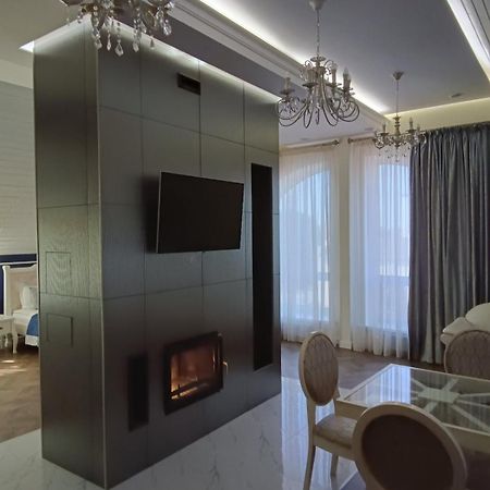 Gosudar Hotel Кропивницкий Екстериор снимка