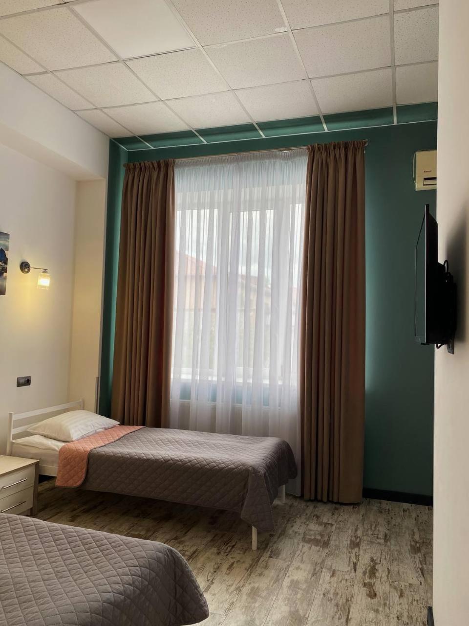 Gosudar Hotel Кропивницкий Екстериор снимка