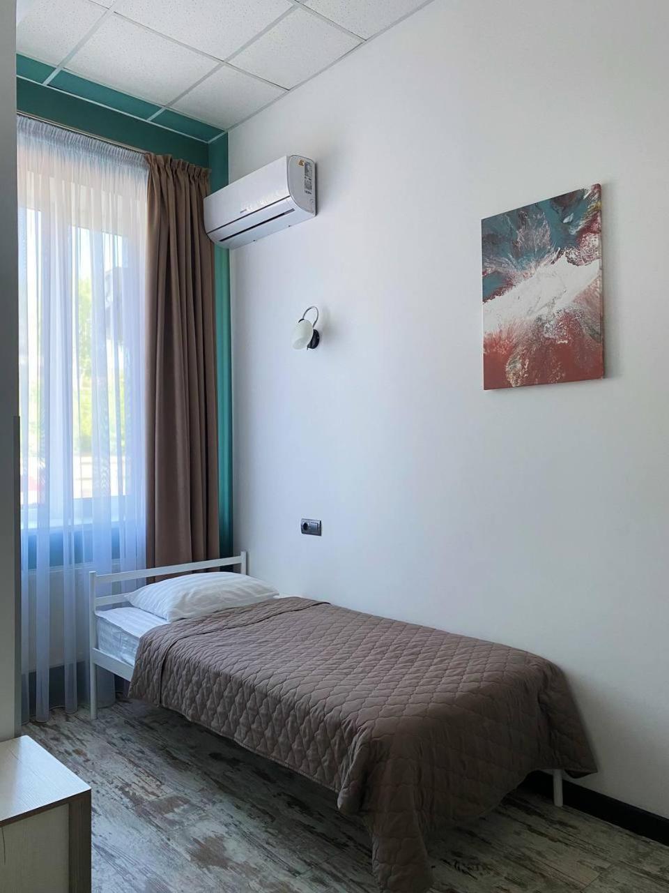Gosudar Hotel Кропивницкий Екстериор снимка