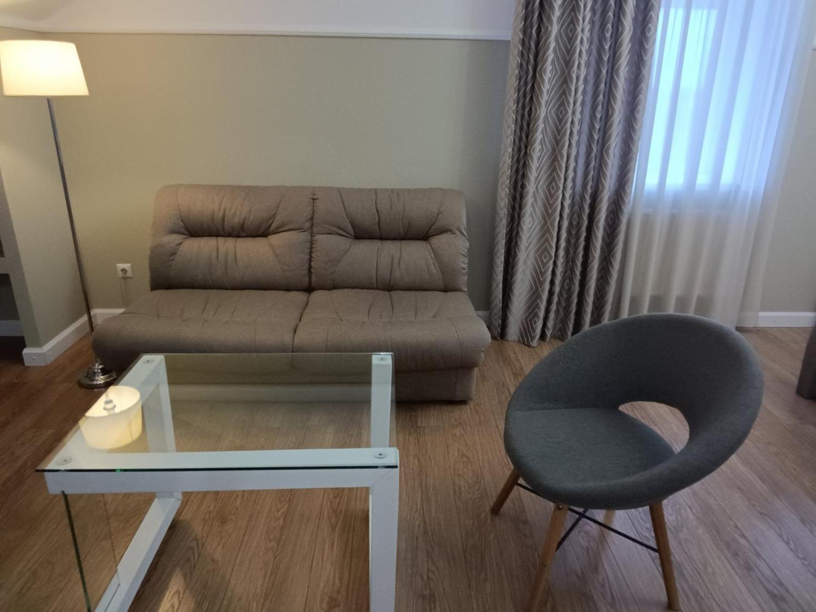Gosudar Hotel Кропивницкий Екстериор снимка