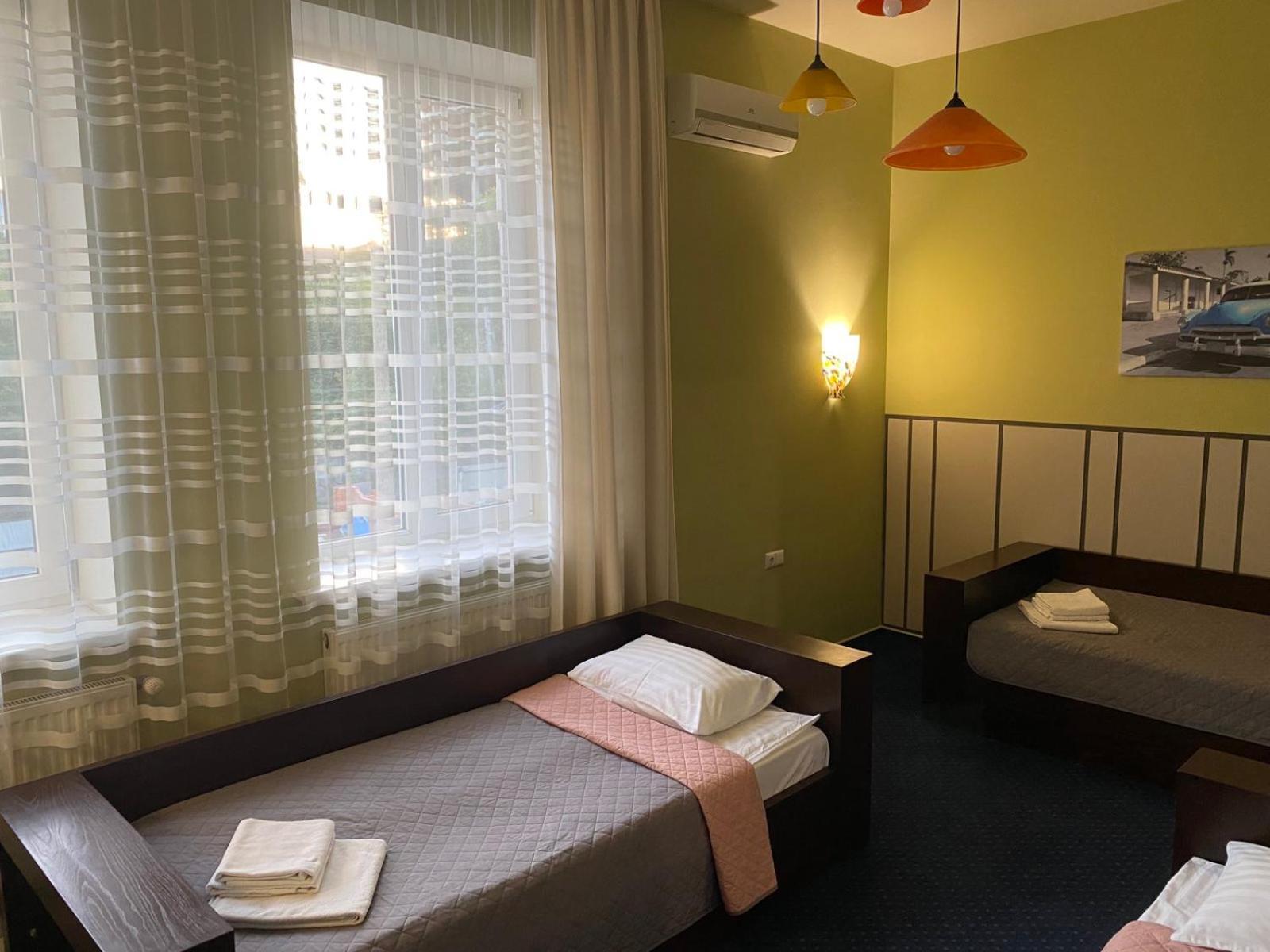 Gosudar Hotel Кропивницкий Екстериор снимка