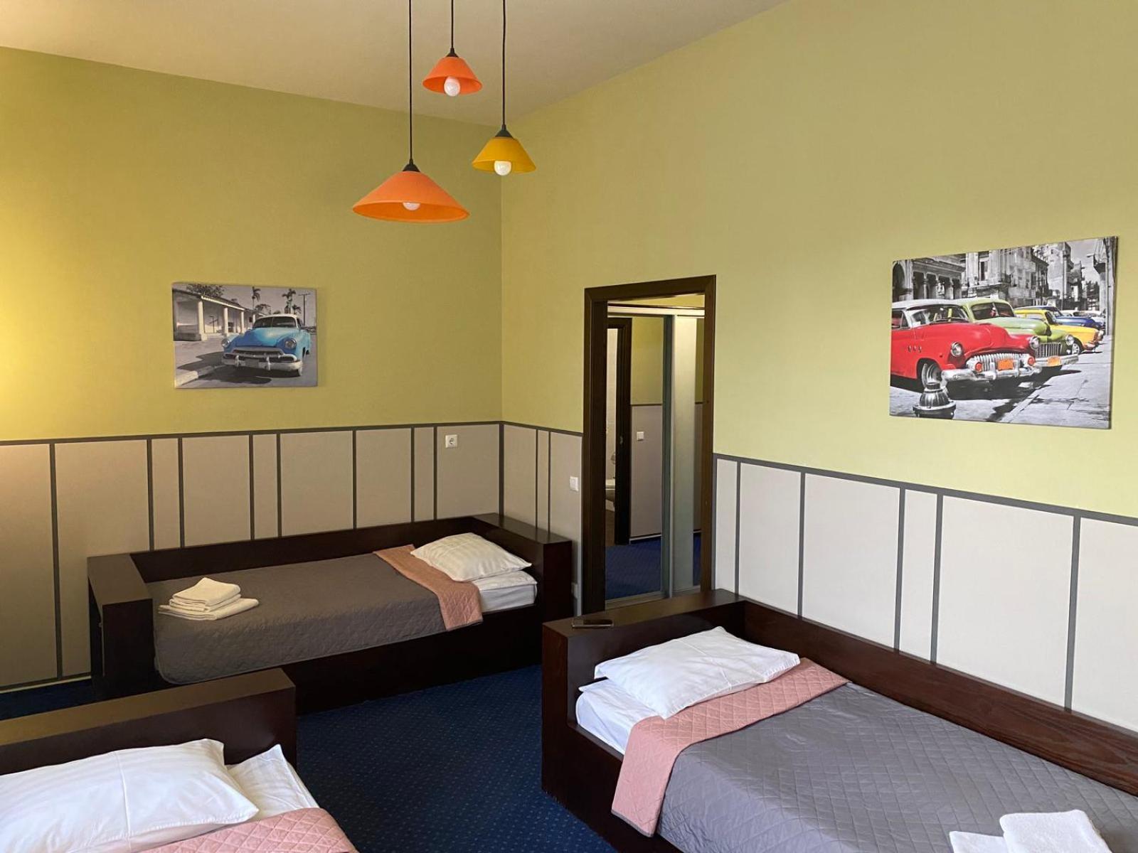 Gosudar Hotel Кропивницкий Екстериор снимка