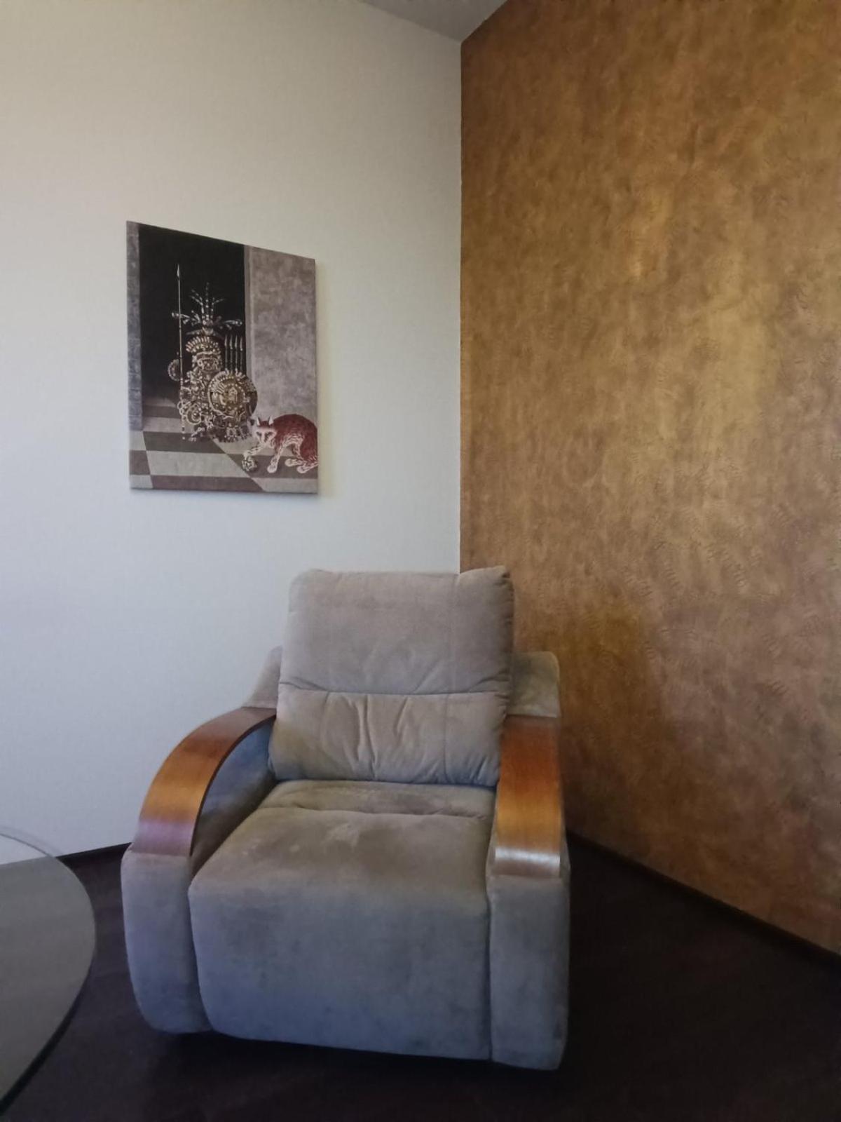 Gosudar Hotel Кропивницкий Екстериор снимка