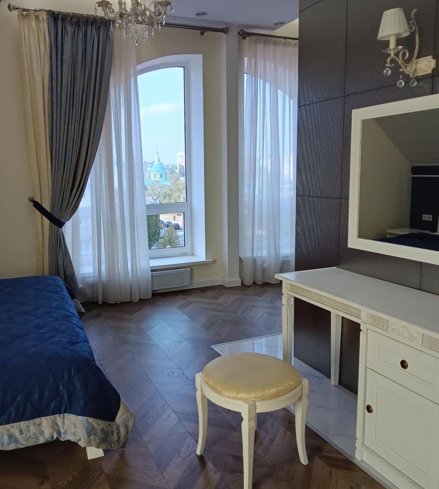 Gosudar Hotel Кропивницкий Екстериор снимка